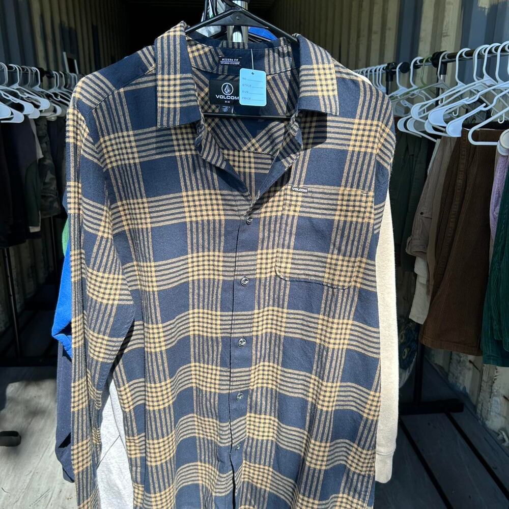 Volcom brown flannel